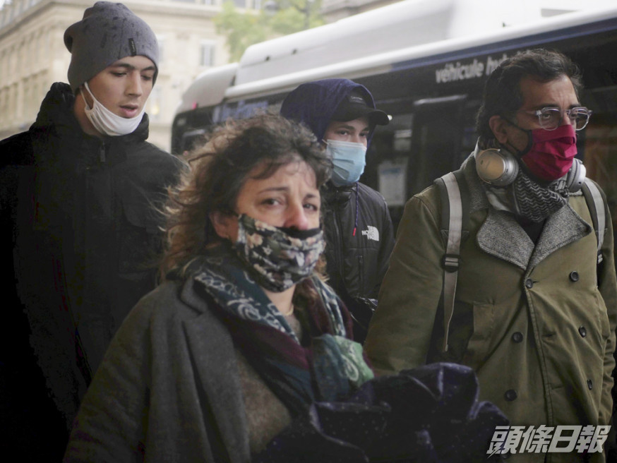 法國新冠肺炎疫情失控,恐再度全國封城。AP圖片