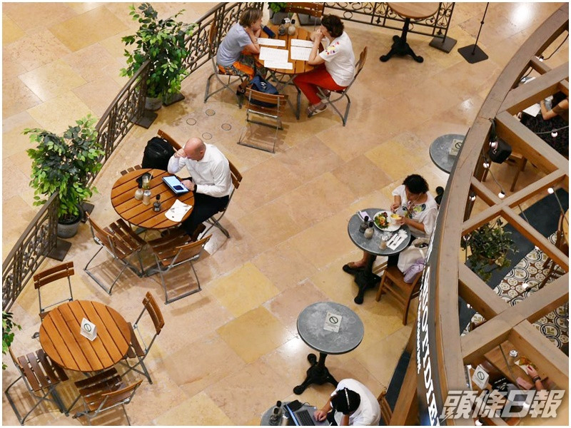 衛生防護中心昨晚更新確診個案行程,再多12間食肆曾有患者到訪。資料圖片