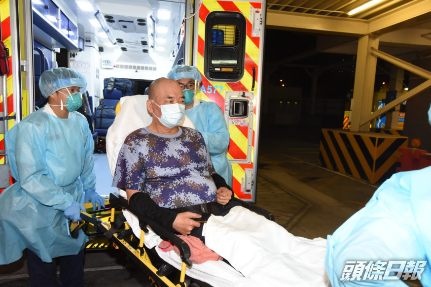 龍鼓洲發生撞船意外, 1人送院時清醒。