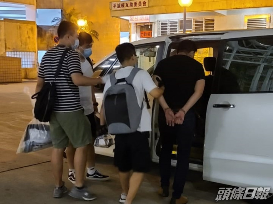 警方於藍田破毒窟。警方圖片