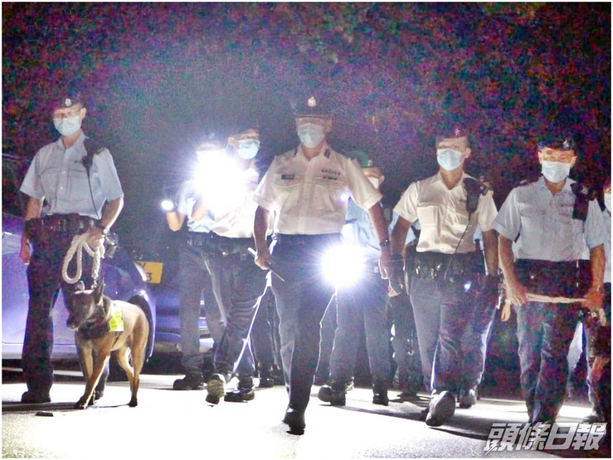警方採取行動。