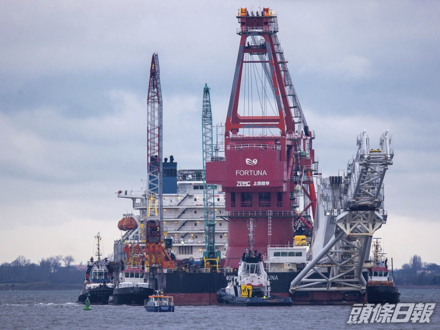 船隻正在波羅的海俄羅斯「北溪2號」天然氣管道上進行建築工作。AP圖片