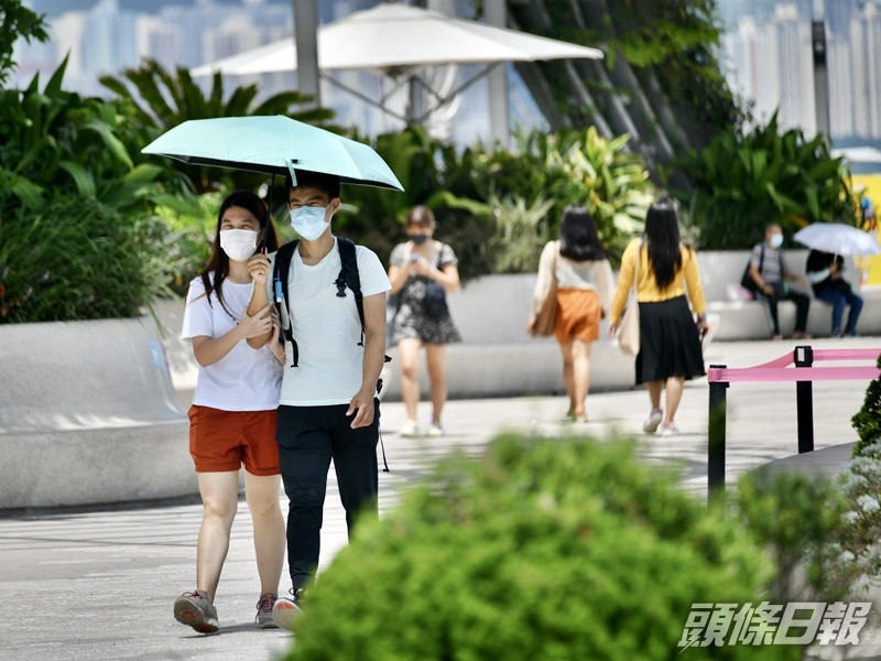 今年的夏天特別熱。資料圖片