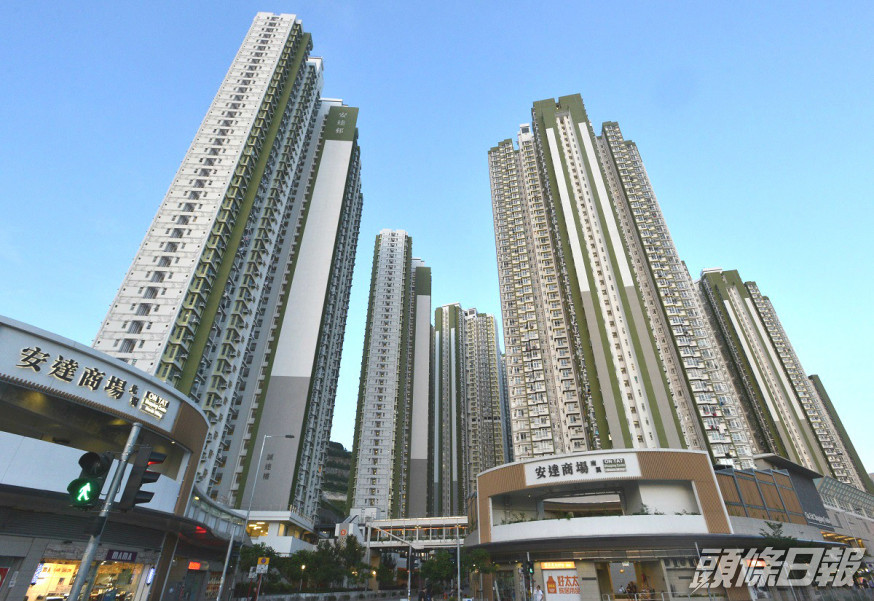 近年不少公屋的環境已經相當宜人。資料圖片