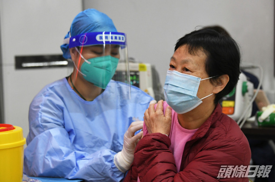 內地完成接種新冠疫苗人數破11億。新華社資料圖片