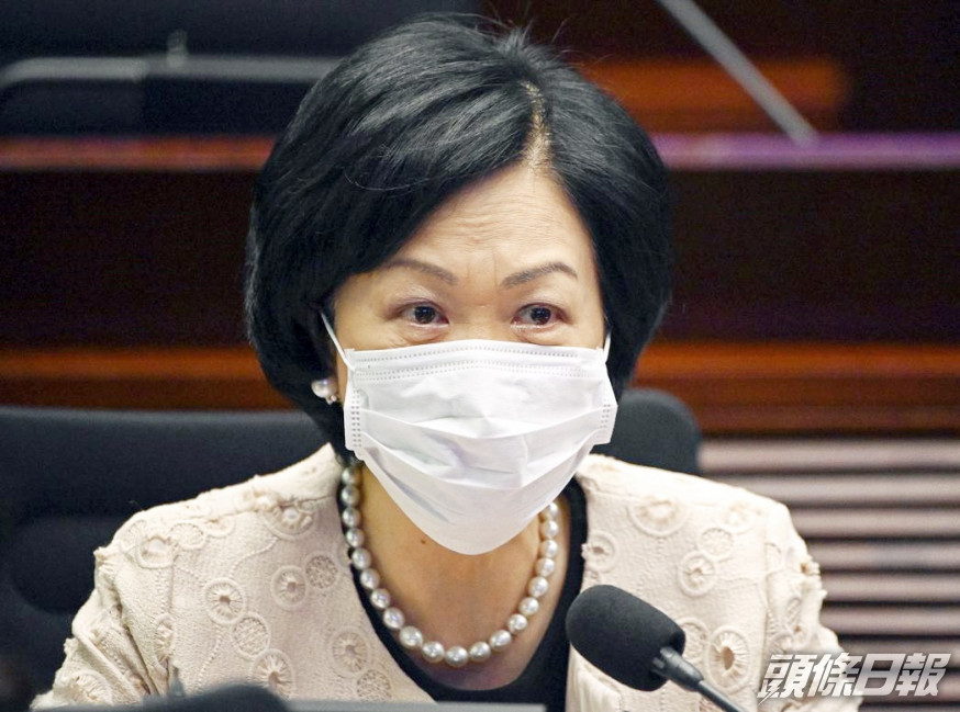 葉劉淑儀表明,支持當局煞停放寬計劃。資料圖片
