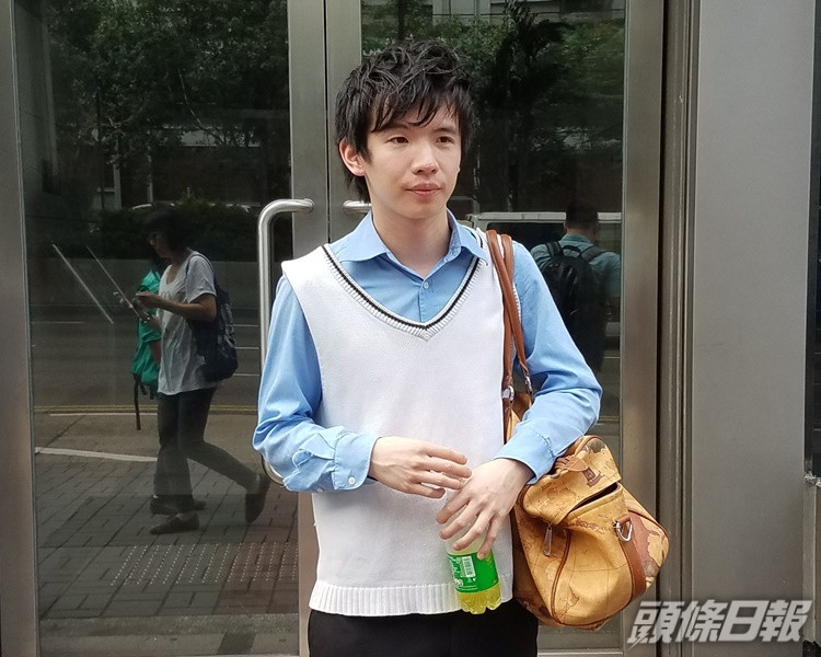 沈泰鋒入稟申請司法覆核