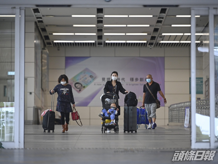已打針者強制檢疫期將可繼續按既定安排獲得縮短。資料圖片