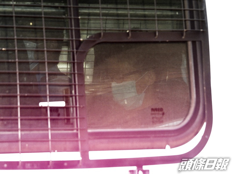 被告黃俊偉續准保釋。資料圖片