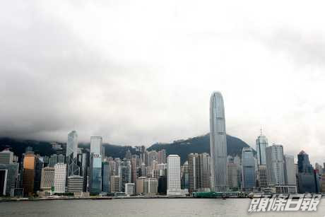 利嘉閣指出,上月商廈錄91宗買賣登記按月跌23%。