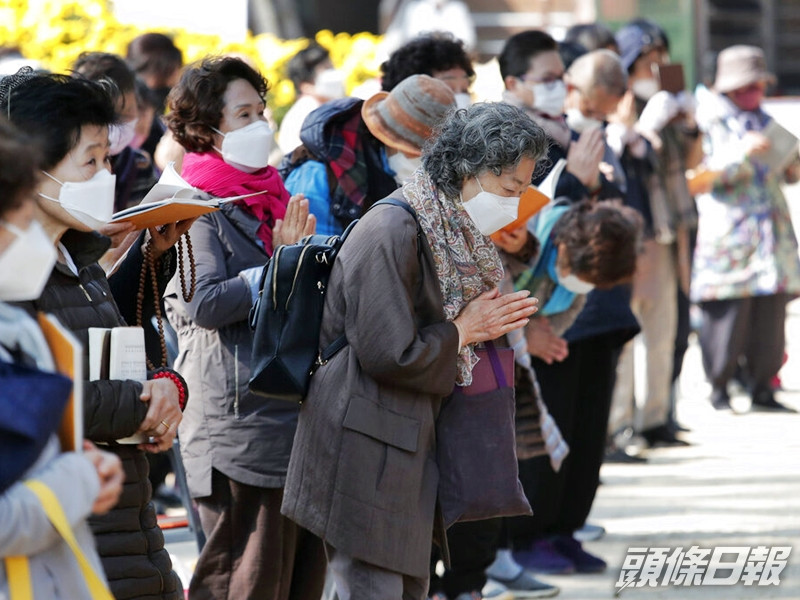 南韓過去一日新增155宗新冠肺炎確診個案,再創本月單日新高。AP圖片