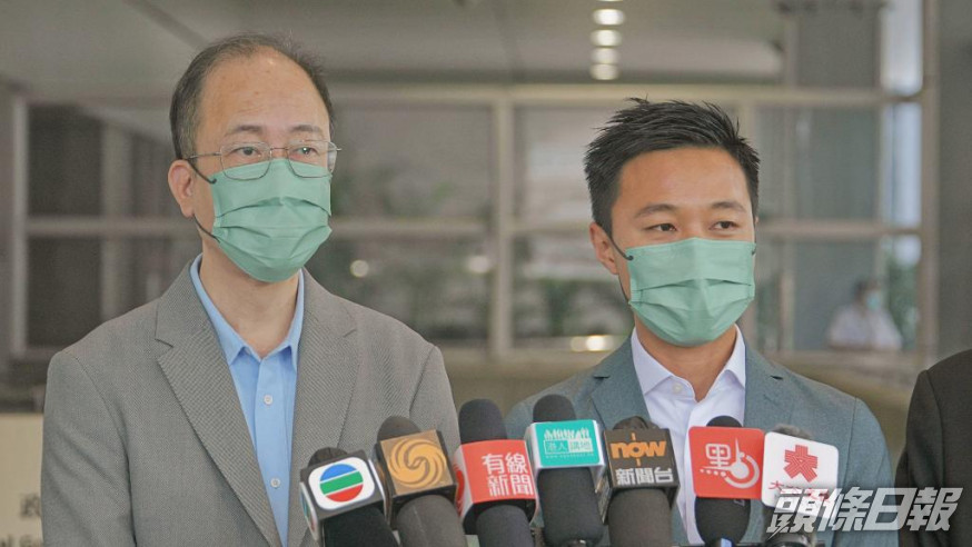 勞聯立法會議員周小松(左)及林振昇(右)。資料圖片
