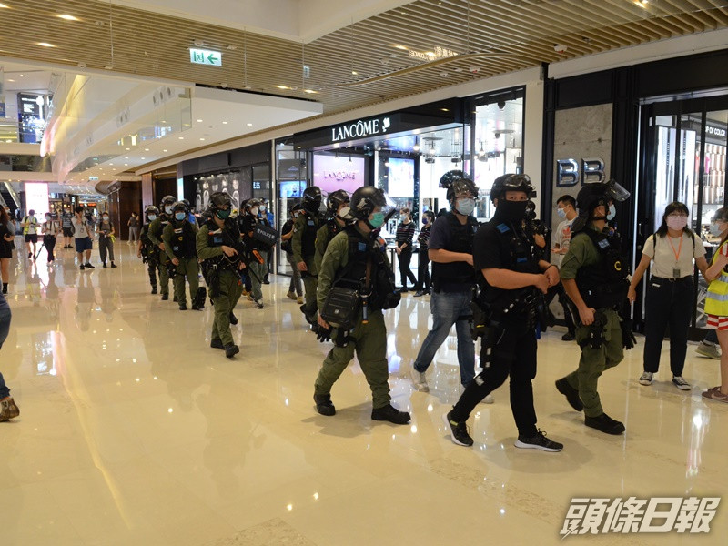 早前也有市民在Yoho Mall就721事件發起集會。資料圖片