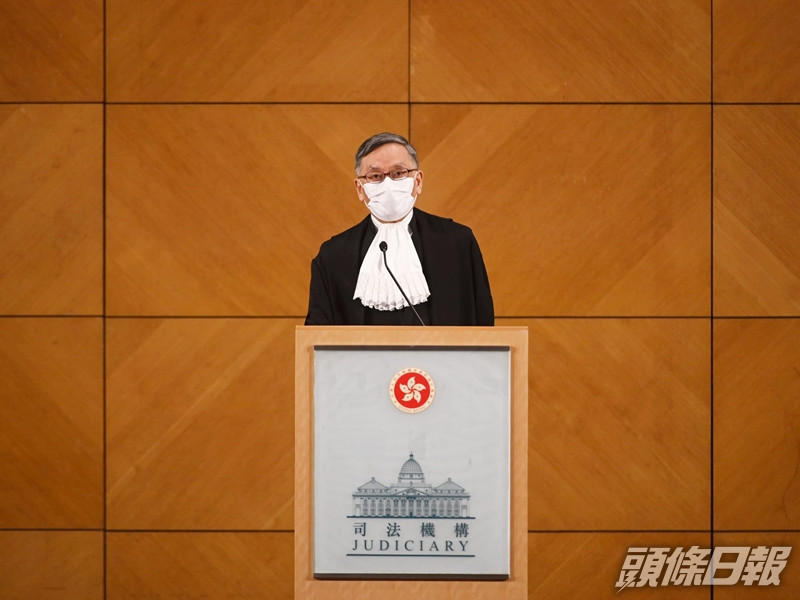 終審法院首席法官張舉能於今日宣誓就職。