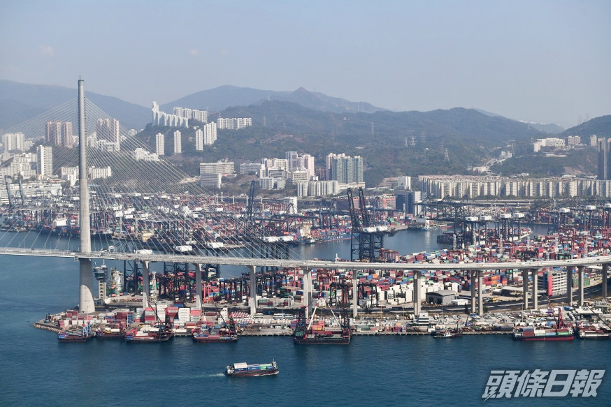 前地政總署署長劉勵超呼籲縮小貨櫃碼頭規模釋放土地。資料圖片