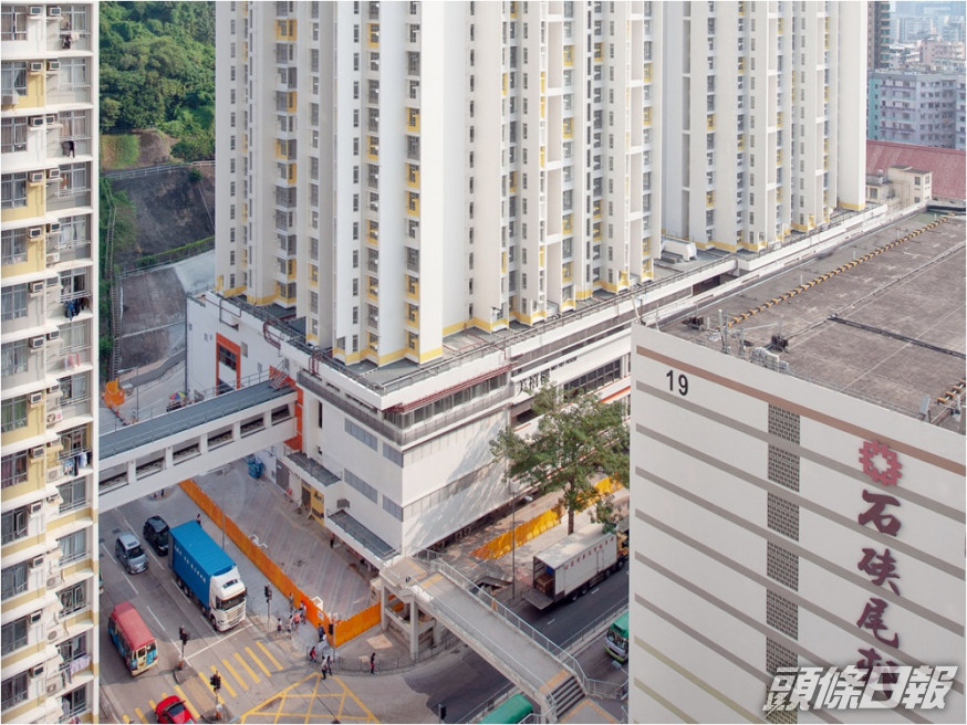 近年不少公屋的環境已經相當宜人。資料圖片