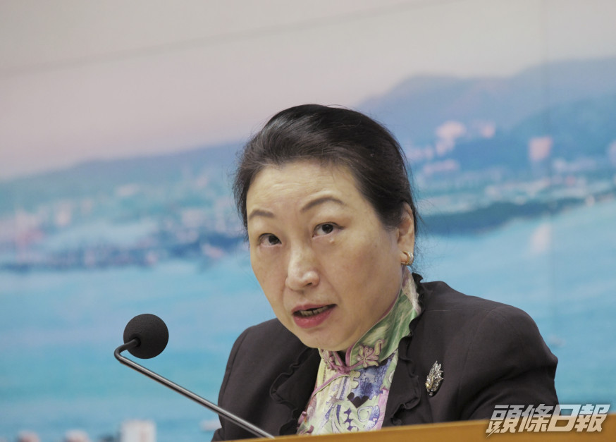 鄭若驊指「法律科技基金」已接獲超過290份申請。資料圖片