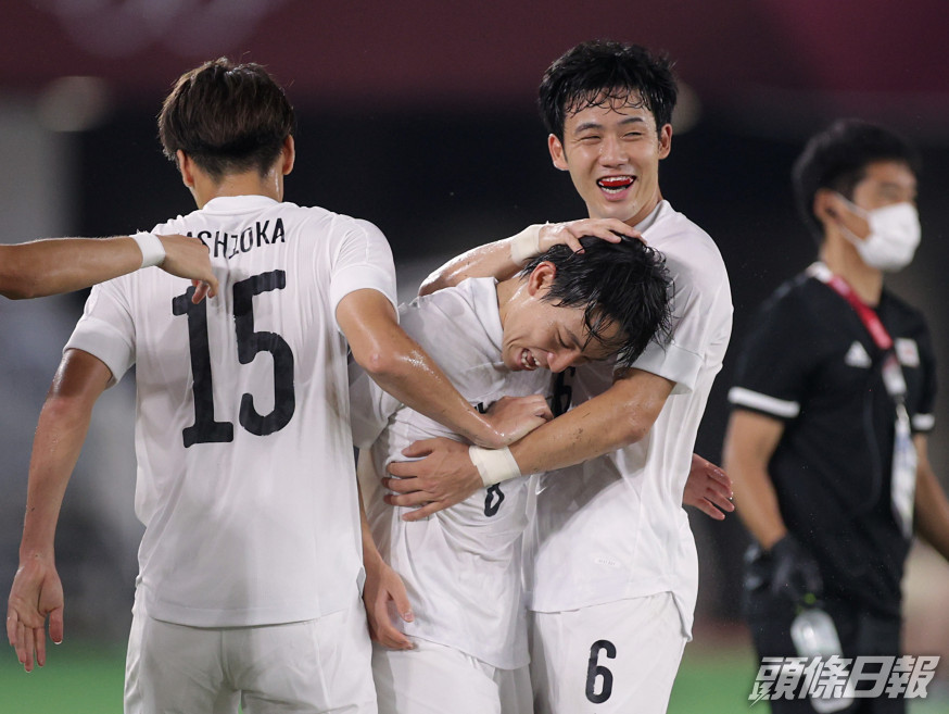 日本4:0大勝法國。Reuters