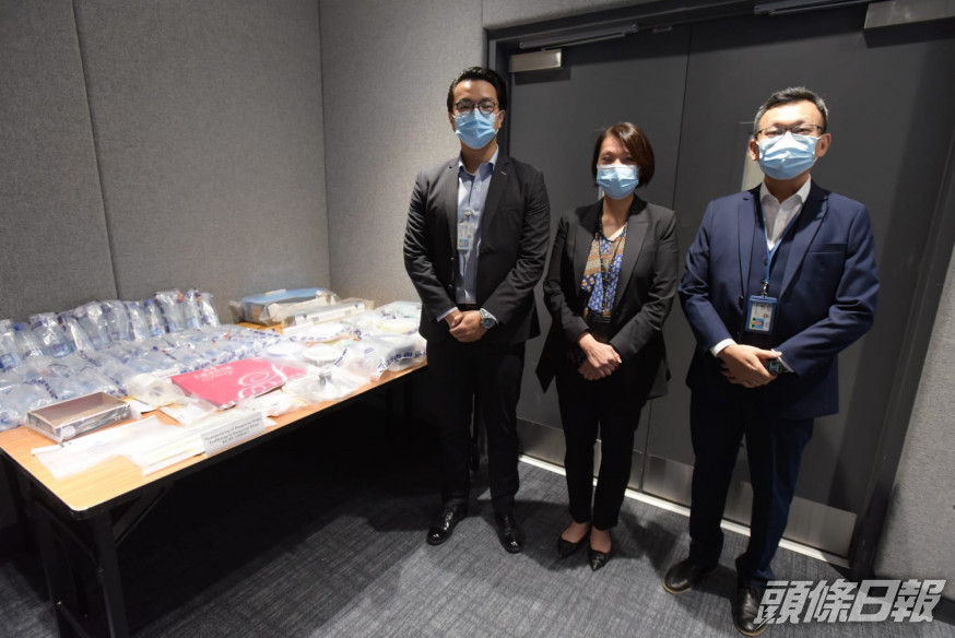 警方展示涉案的毒品及製毒工具。