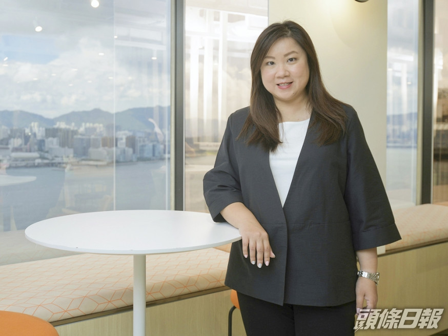 香港歐萊雅招聘總監呂碧瑩(Jade)認為,比起豐富的工作經驗,更重要是擁有發展潛力、學習敏銳度。