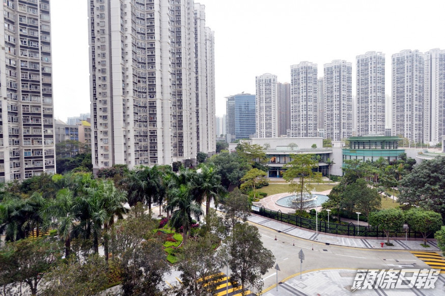 網民的舊同事約10年前賣樓,結果樓價持續飆升,還導致兩夫婦抑鬱。資料圖片