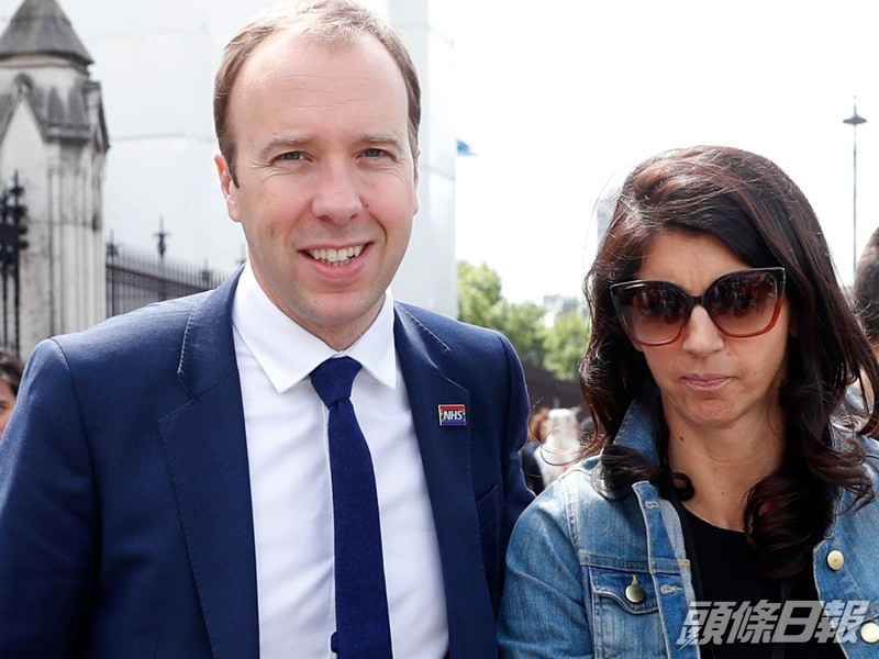 夏國賢早前因與女秘書科拉丹吉洛婚外情醜聞曝光而辭職。AP