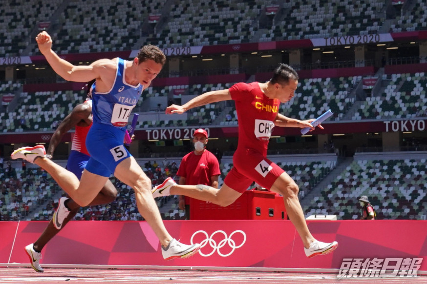 中國在男子4x100米接力在準決賽跑出37秒916佳績。Reuters