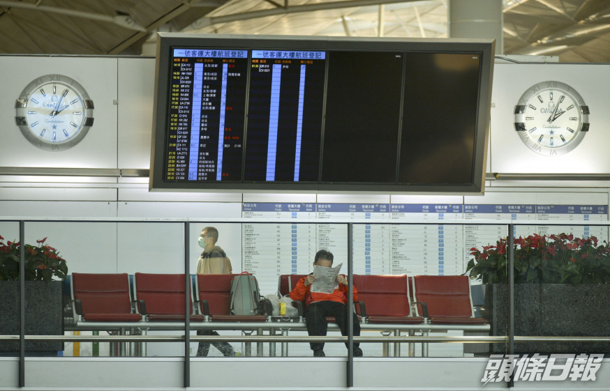 7月份本港居民外遊人數、訪港旅客及轉機/過境旅客量較去年同月大幅減少。 資料圖片