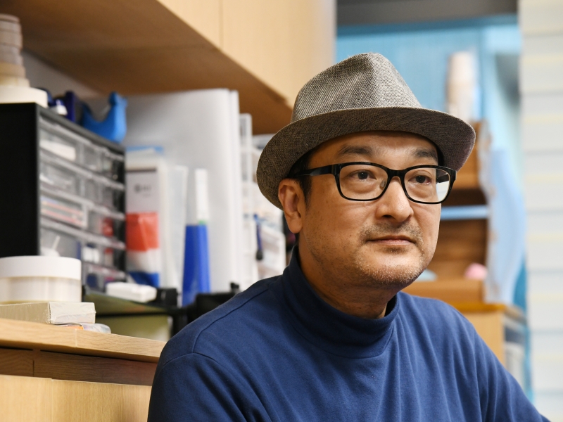 陳葒去年成立社企小島學園補習中心,因不敵反修例風波及疫情夾擊,現於結業邊緣。