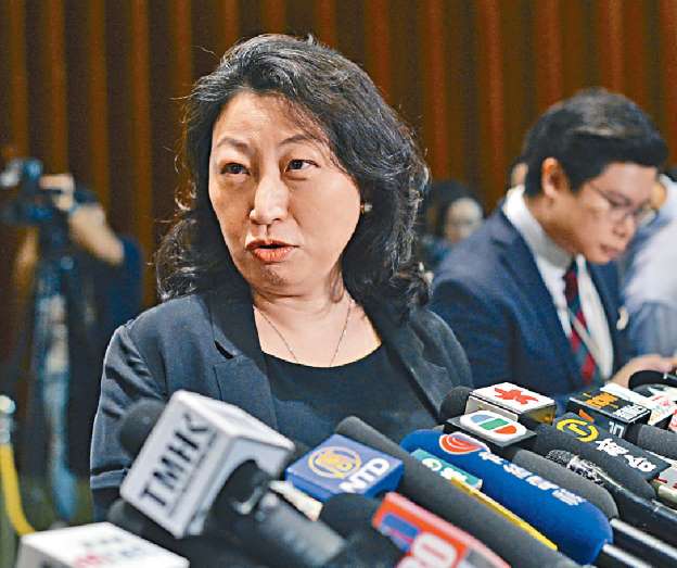 律政司司長鄭若驊。 資料圖片