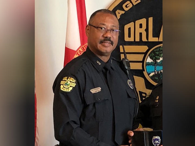 美國一名警察因逮捕兩名年僅6歲的學童,還給其中一人上手銬而被革職。 AP