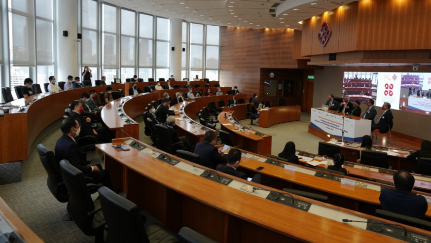理工大學「科技及創新政策研究中心」(PReCIT)今日舉辦首場「創科論壇」。
