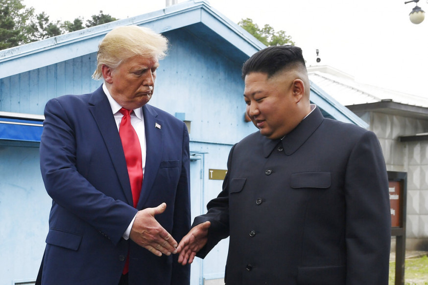 金正恩早前與特朗普見面。AP
