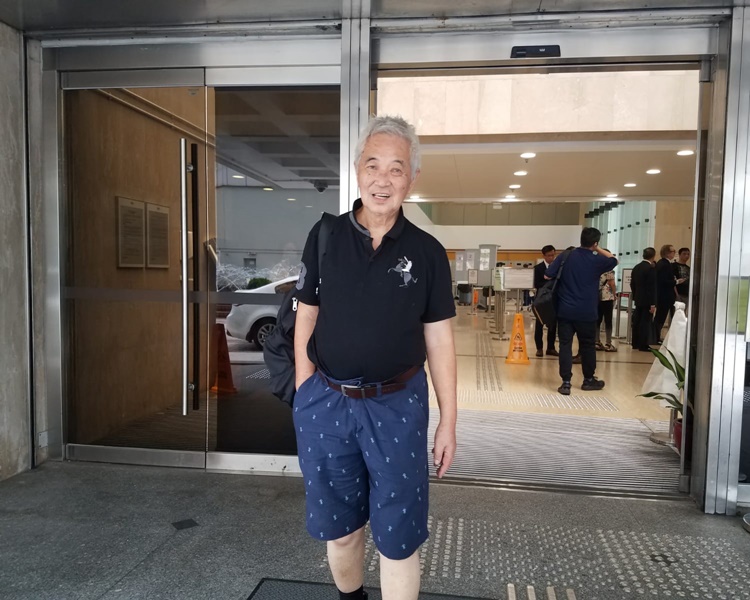 郭卓堅今早到法院領取判詞。黃梓生攝