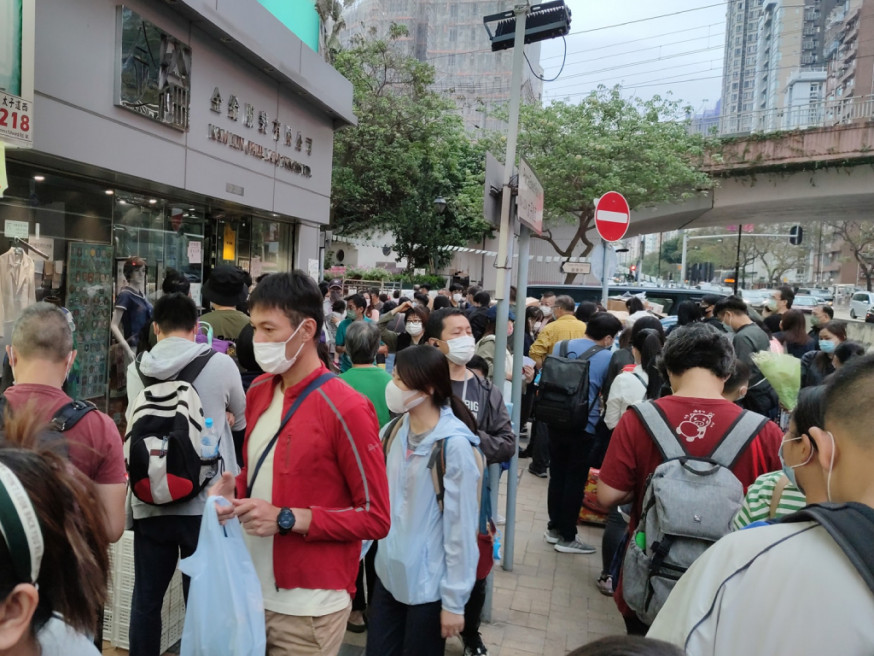 旺角花墟情況。FB香港突發事故報料區圖片