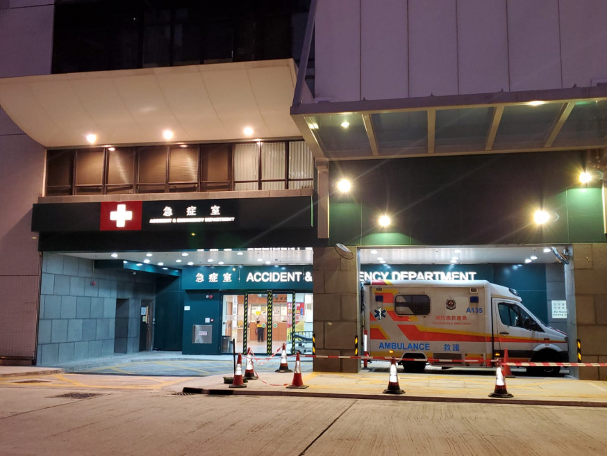 女子受傷送院治理。蔡楚輝攝
