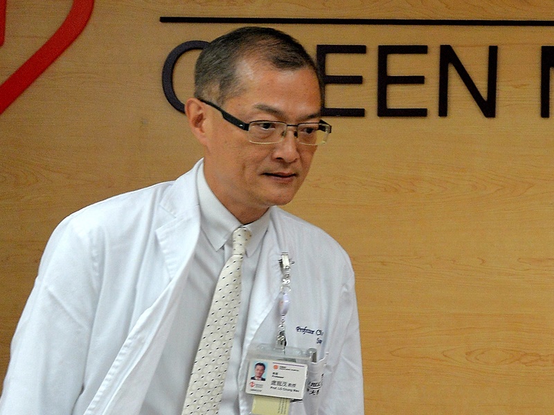 香港大學深圳醫院院長盧寵茂。資料圖片