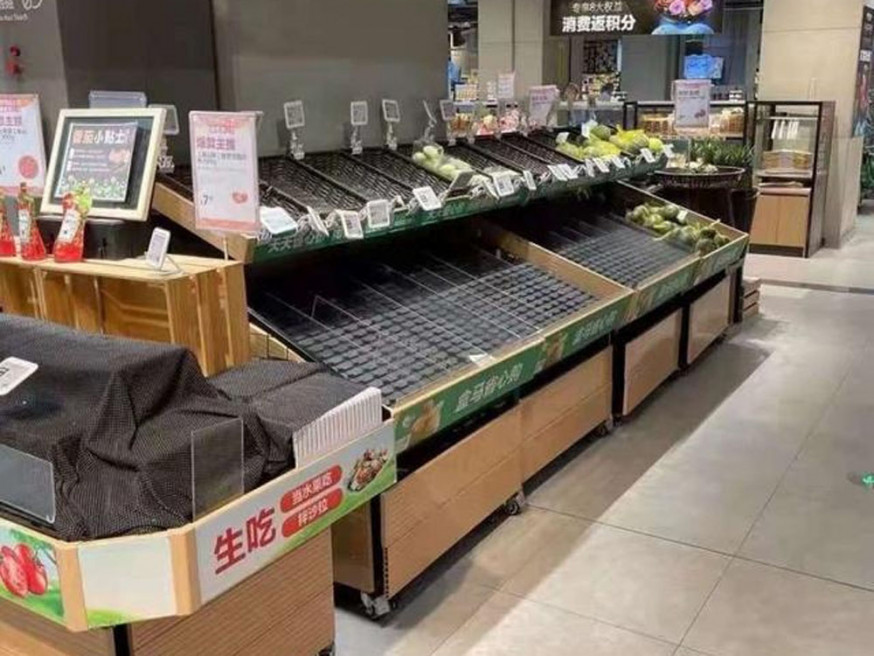部分區域一度出現了短暫的搶購屯貨行為。