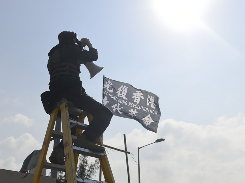 勇武派休戰候時機。資料圖片
