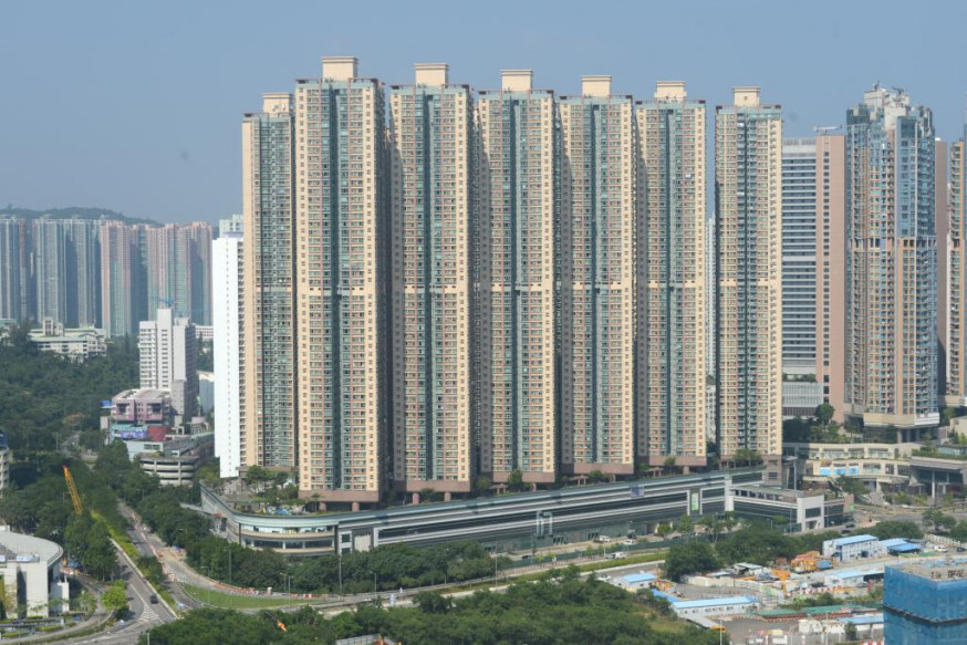 將軍澳中心兩房898萬沽。