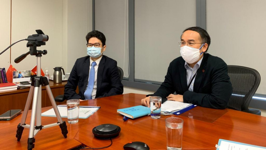 許正宇及陳浩濂與會計界選委見面。財經事務及庫務局FB
