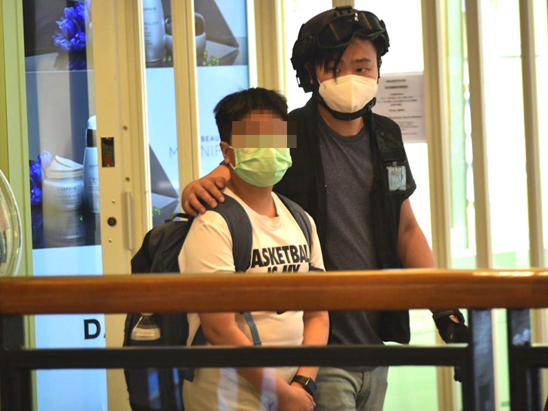 「深學媒體」學生記者昨晚被帶走。資料圖片