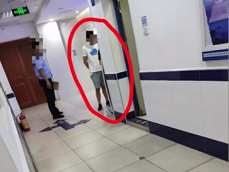深圳女租客洗澡時遭合租男子破門而入。(網圖)