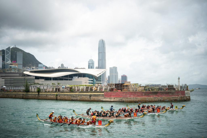 下周六舉行的海龍耀維港龍舟邀請賽,若在晚上觀賽,可望欣賞夜光龍在維港競賽。