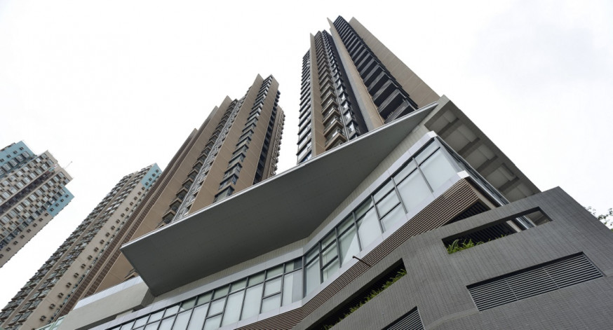 屯門豐連交投量由8月1宗升至上月共19宗。