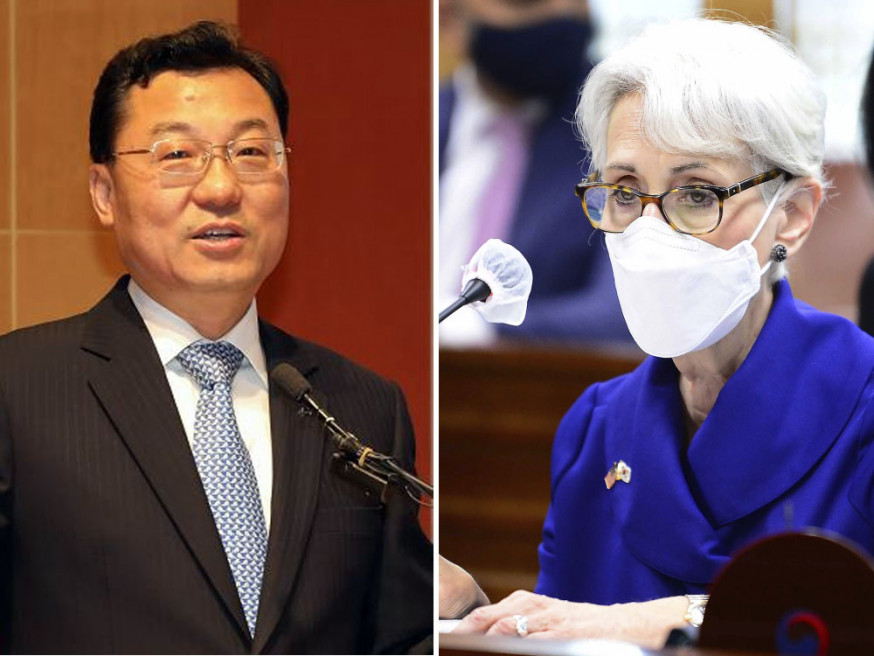 美國副國務卿舍曼與外交部副部長謝鋒舉行會談。AP資料圖片